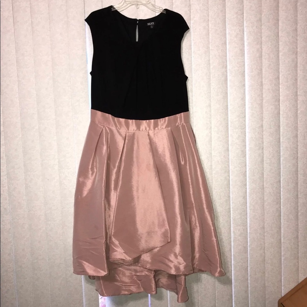 Women’s Dress